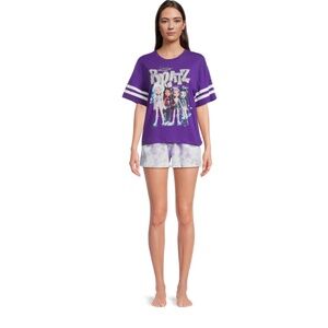 Bratz Women’s Graphic Tee and Shorts Lounge Set, 2-Piece